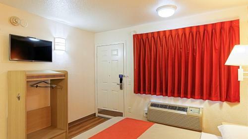 Motel 6 Chico