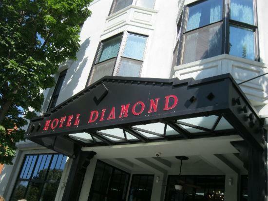 Diamond Hotel