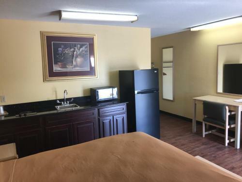 Motel Village Inn Cotulla