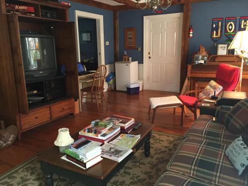 Bed & Breakfast Joy House B And B