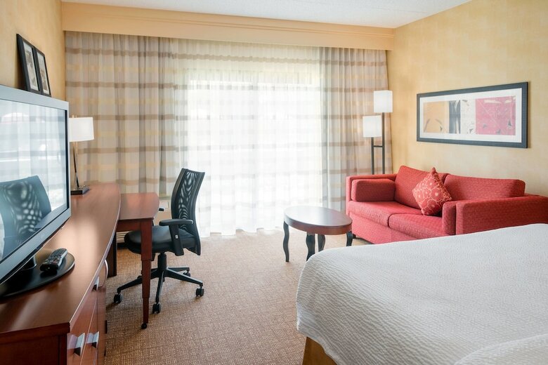 Hotel Courtyard By Marriott Chicago Naperville
