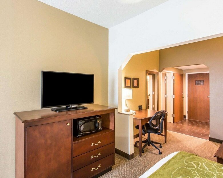 Hotel Comfort Suites Cookeville