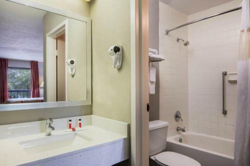 Motel Days Inn - Wilson