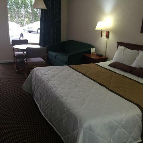 Motel Americas Best Inn - Calhoun