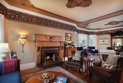 Bed & Breakfast Calderwood Inn