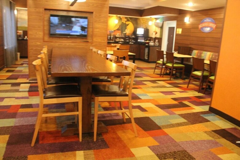 Hotel Baymont By Wyndham Chambersburg