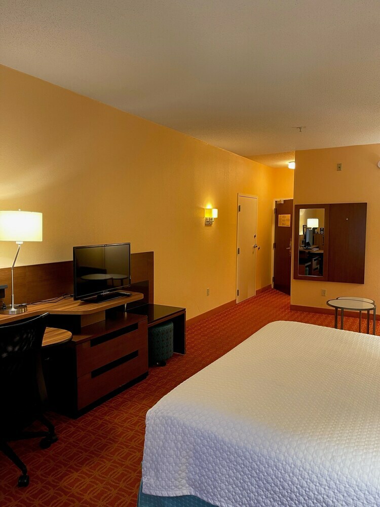 Hotel Baymont By Wyndham Chambersburg