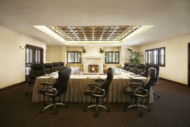 Hotel Villagio Inn And Spa