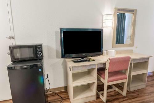 Motel 6 Del Rio