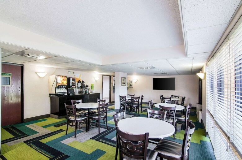 Hotel Quality Inn Saraland