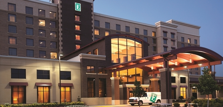 Hotel Embassy Suites Minneapolis - North