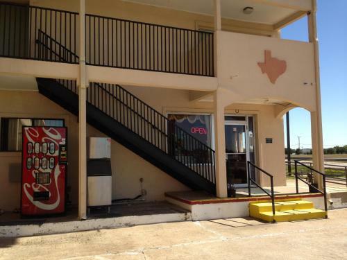 Motel Texas Inn Waxahachie
