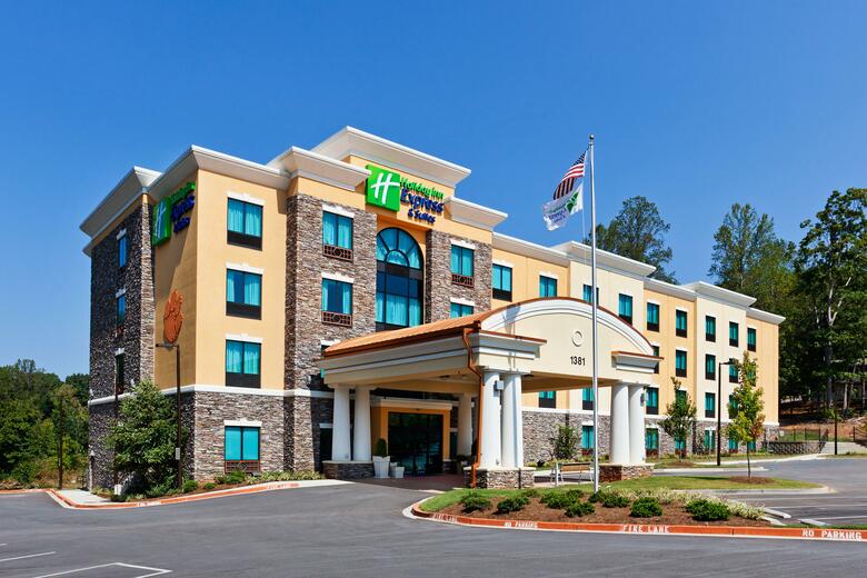 Holiday Inn Express Hotel & Suites Clemson - University Area