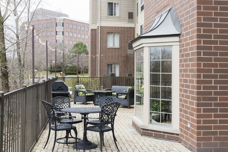 Hotel Staybridge Suites Chicago-oakbrook Terrace