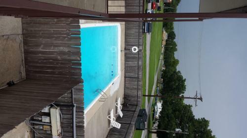 Sunbelt Lodge Motel
