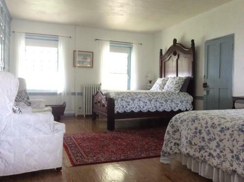 Bed & Breakfast Wades Point Inn On The Bay