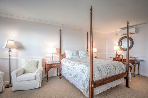 Bed & Breakfast Wades Point Inn On The Bay