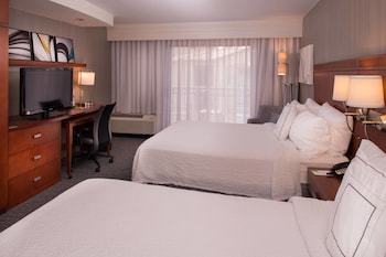 Hotel Courtyard Thousand Oaks Ventura County