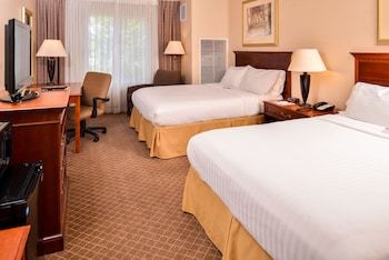 Holiday Inn Express Hotel & Suites Lacey