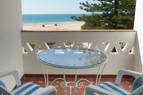 Bed & Breakfast Albergaria Vila Lido