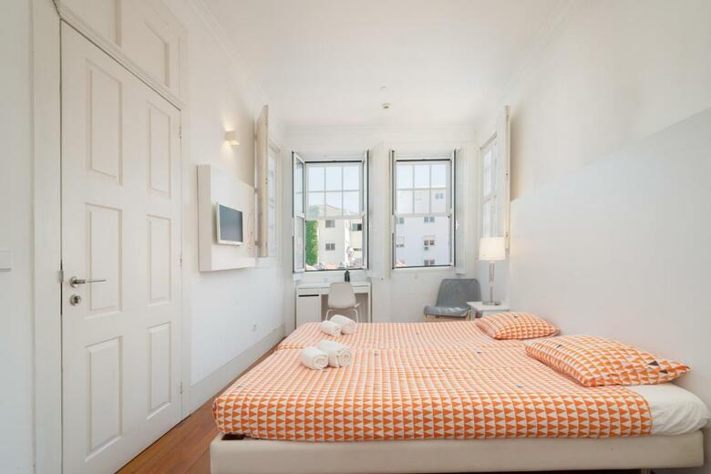 Porto Lounge Hostel & Guesthouse