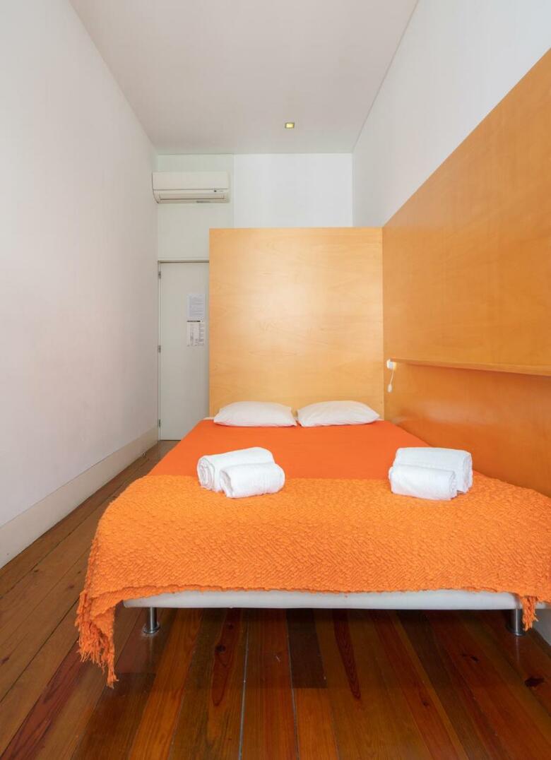Porto Lounge Hostel & Guesthouse