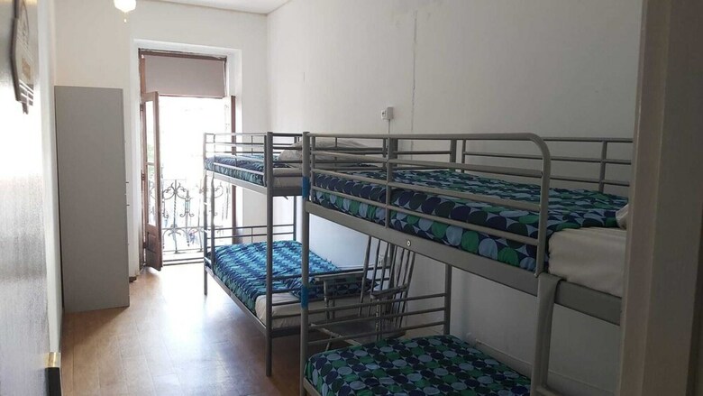 Porto Downtown Hostel