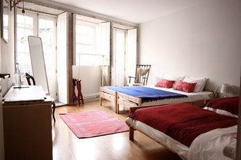 Hostal Yours Guesthouse Porto