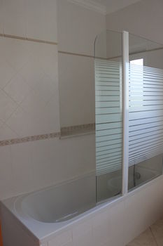 Ericeira Chill Hill Hostel & Private Rooms
