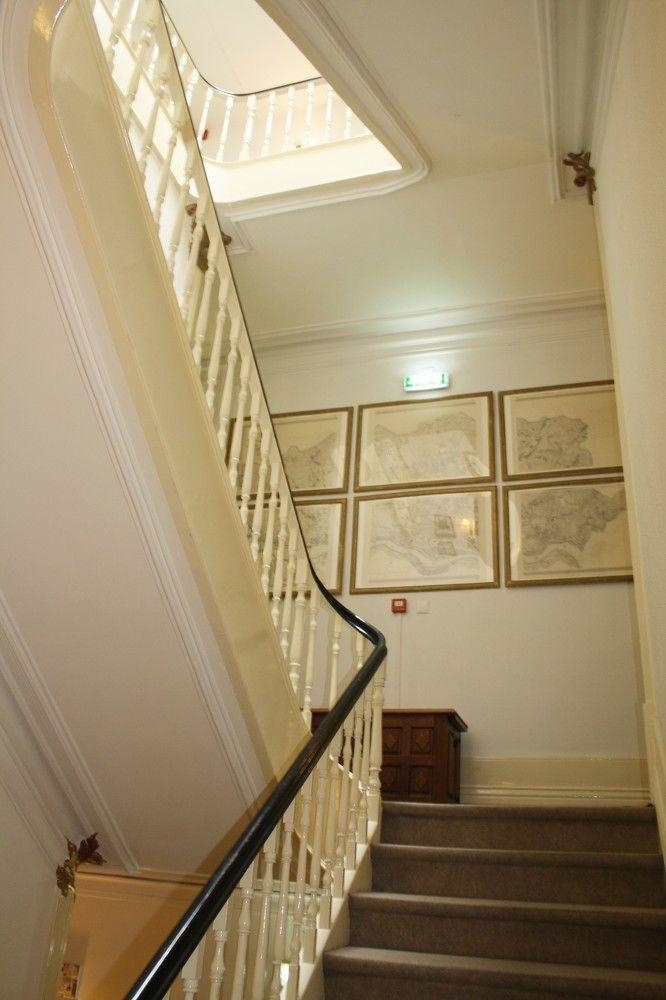 Hostal Guest House Alvares Cabral