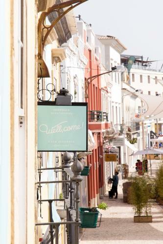Well'come! To Algarve Hostel