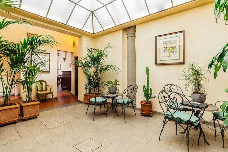Hotel Benivieni