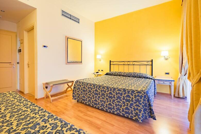 Hotel Benivieni