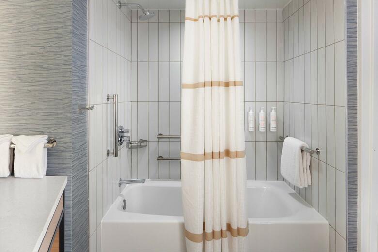 Hotel Sugar Land Marriott Town Square