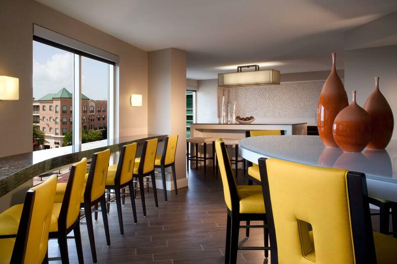 Hotel Sugar Land Marriott Town Square