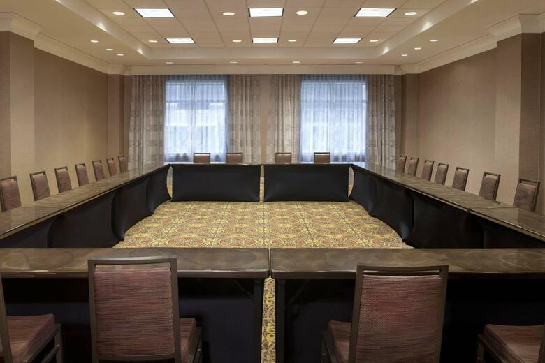 Hotel Sugar Land Marriott Town Square