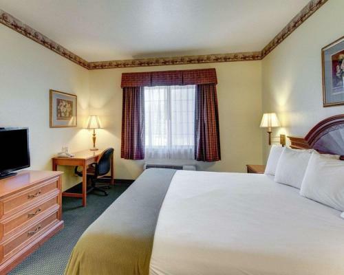 Hotel Quality Inn & Suites - Glen Rose