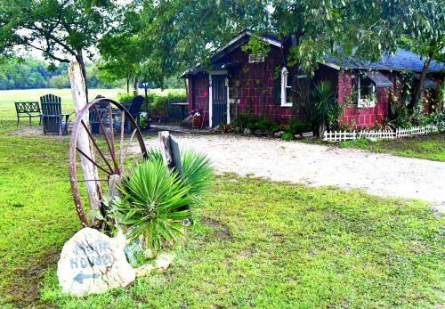 Posada Country Woods Inn
