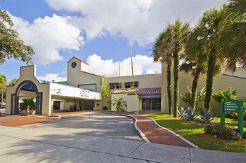 Shula's Hotel & Golf Club