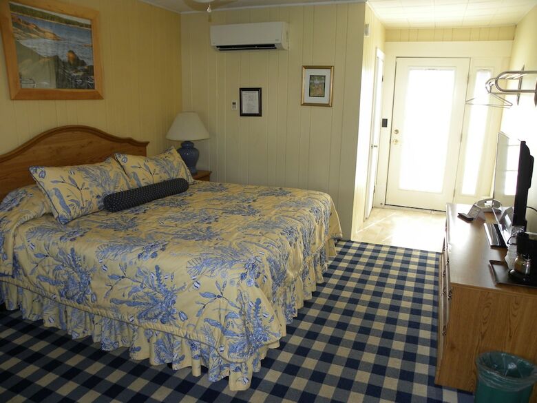 Motel Colonial Gables Oceanfront Village