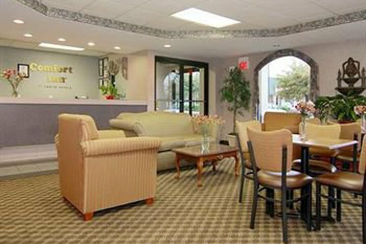 Motel Baymont Inn And Suites Gallatin