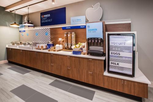 Hotel Holiday Inn Express - Tullahoma