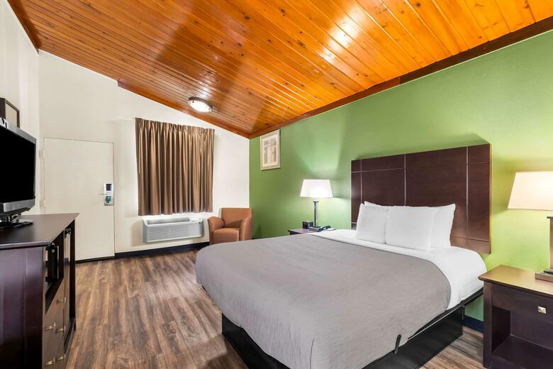 Hotel Quality Inn Tullahoma