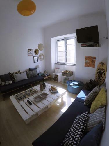 Albergue Lone Surfer Ericeira