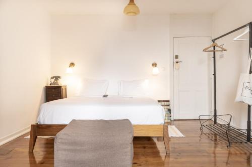 Hostal The Independente Suites & Terrace