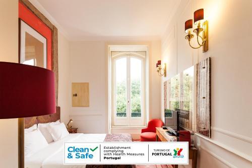 Hostal The Independente Suites & Terrace