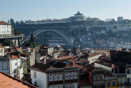 Low Cost Tourist Apartments - Pal�cio Da Bolsa