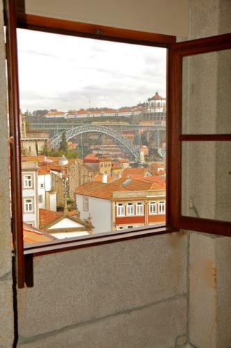 Low Cost Tourist Apartments - Pal�cio Da Bolsa