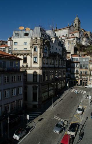Low Cost Tourist Apartments - Pal�cio Da Bolsa