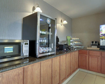 Hotel Quality Inn & Suites Clarksville